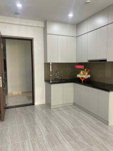 Cần Bán Căn Hộ 58m² - 2 Phòng Ngủ, 2 WC, Tầng Đẹp, View Landmark 81 - Dĩ An