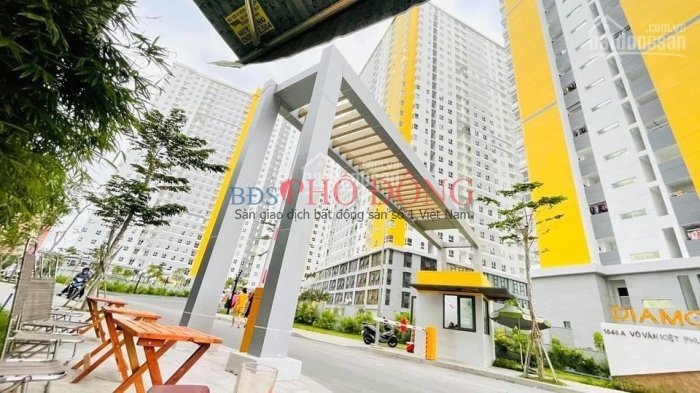 BÁN GẤP DIAMOND RIVERSIDE QUẬN 8, 2.18 TỶ 97% BAO ALL PHÍ VEW HỒ BƠI